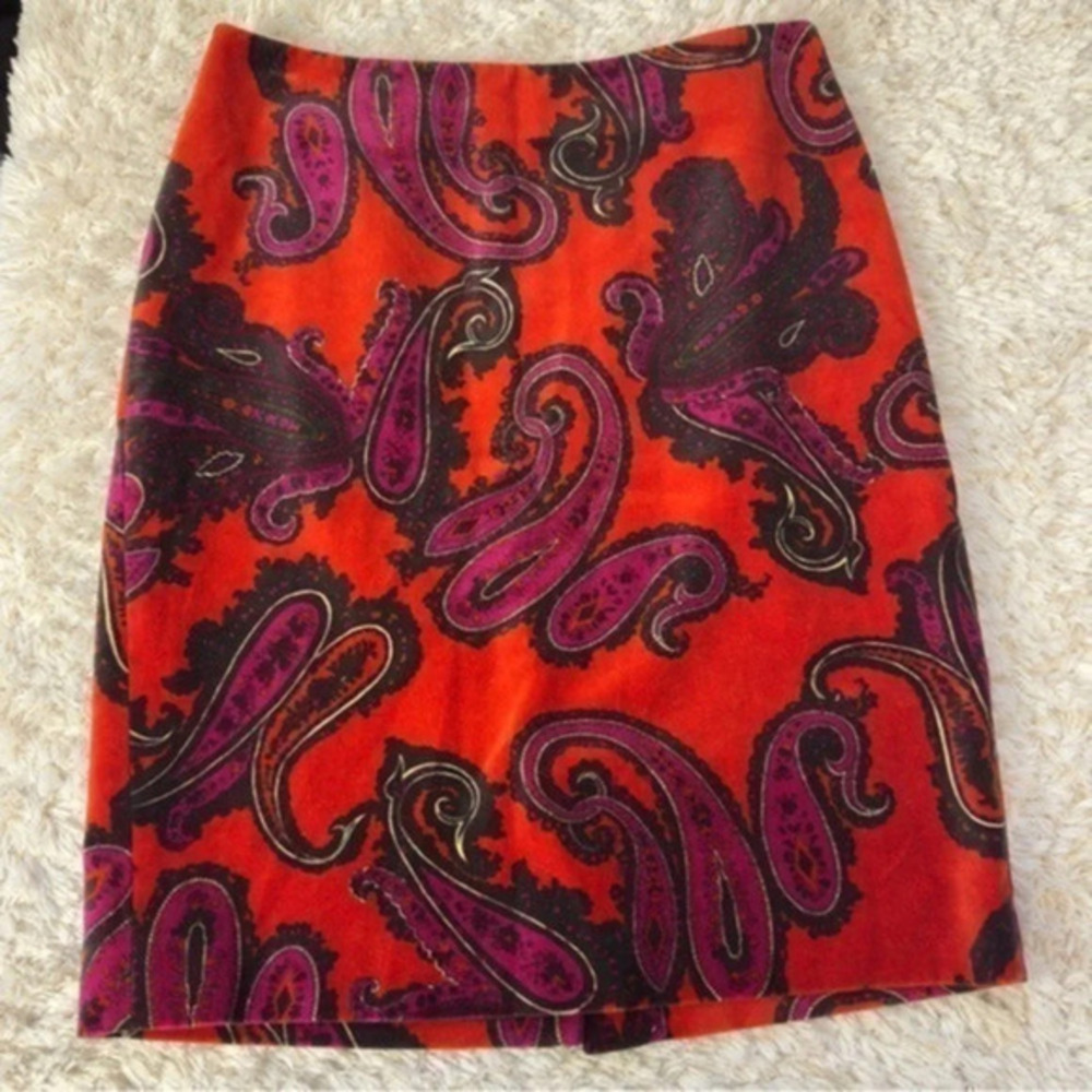 Talbots Womens Paisley Velvet Pencil skirt size 4 Petite